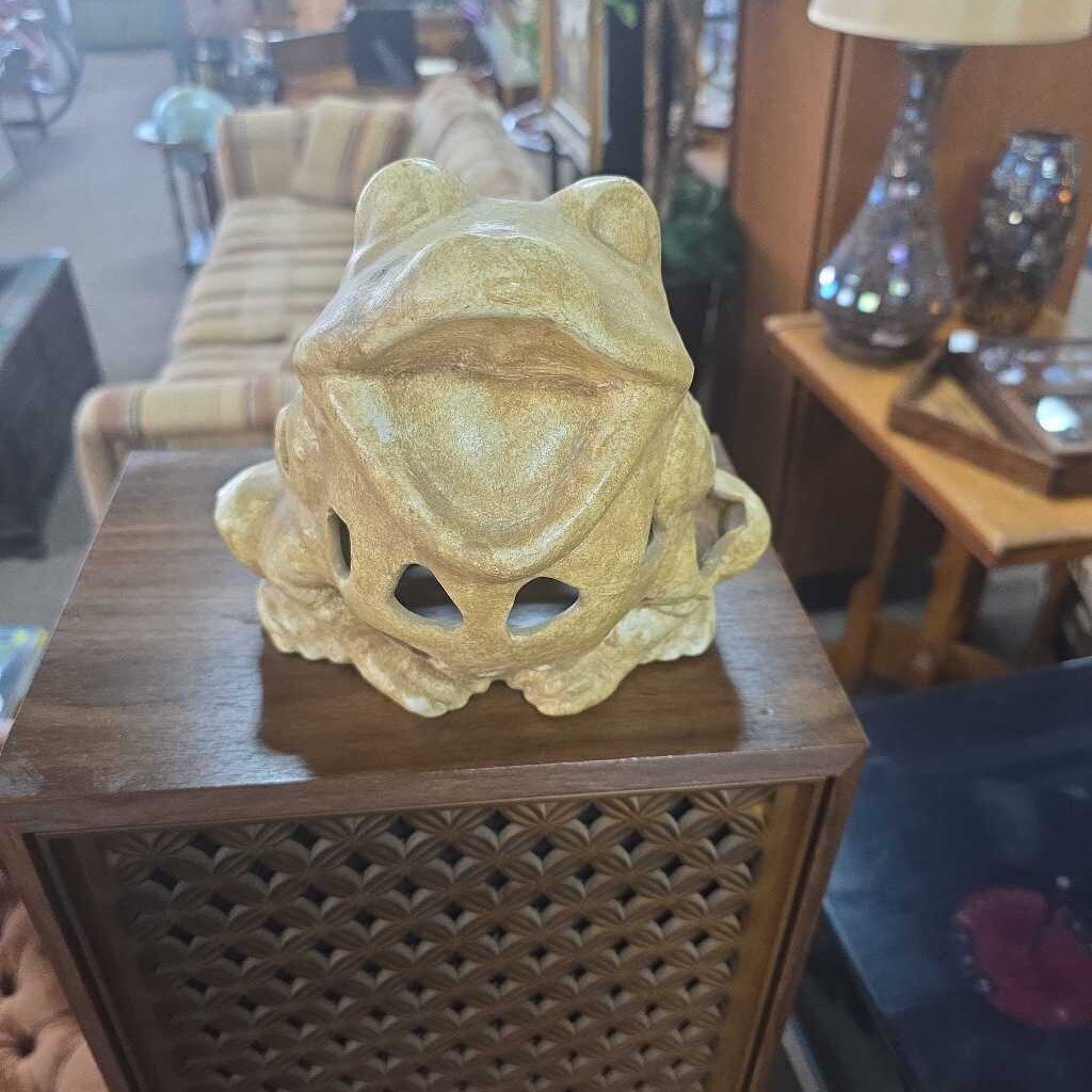 VINTAGE CERAMIC 1961 FUNNY FROG