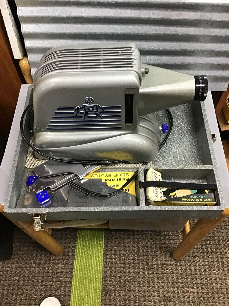 Vintage 8mm Slide Projector