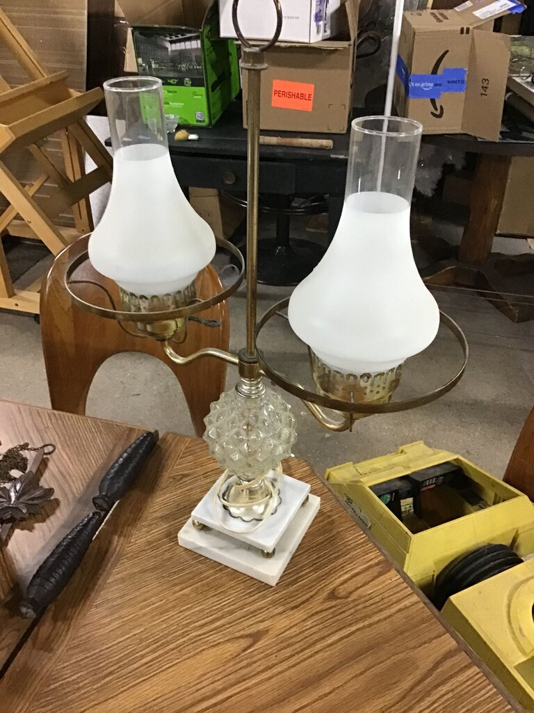 Vintage Table Lamp with Frosted Glass Shades