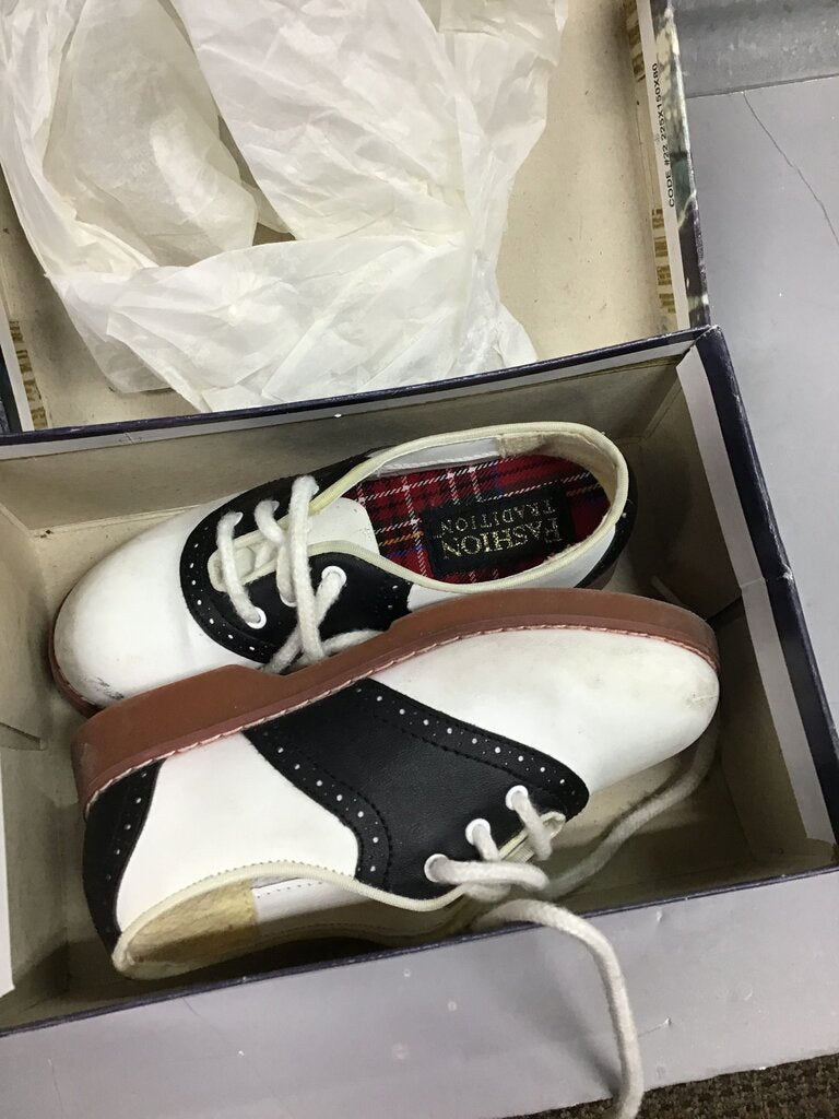 Fashion Tradition Vintage Children's Shoes