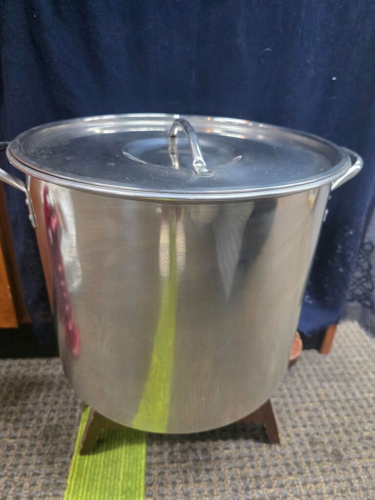 Stainless Steel Cooking Pot with Lid