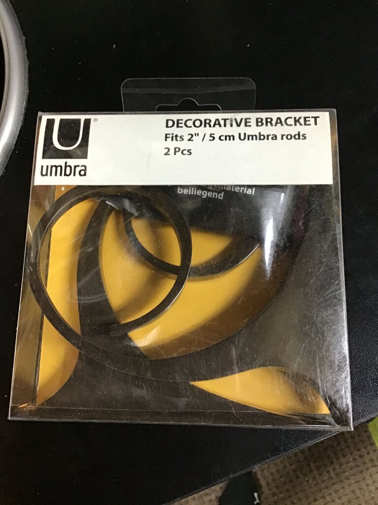 Umbra Decorative Bracket for 2" Umbra Rods